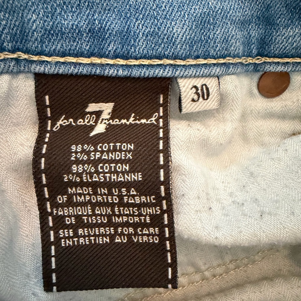 7 For All Mankind Light Blue Jean Shorts - Picture 4 of 5